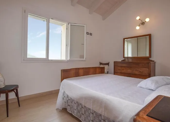 Feriehus La Casa Rossa *